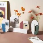 FACE VASE