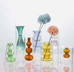 GLASS VASE