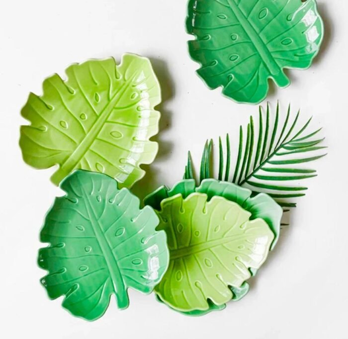 CERAMIC SERVING LEAVES PLATES - Image 1