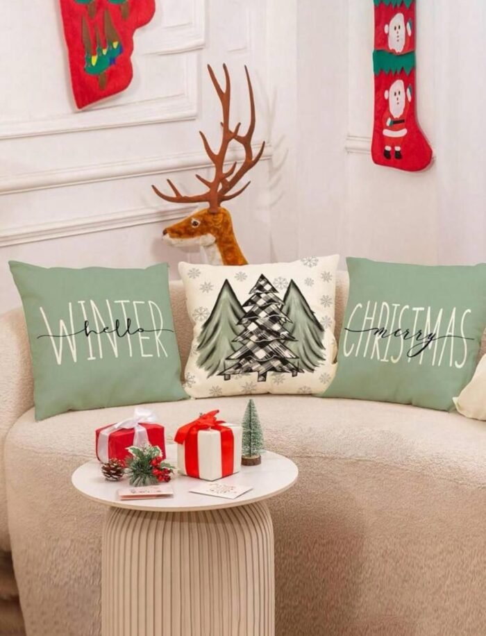 SET OF 4 MINT CHRISTMAS CUSHIONS COVERS - Image 3