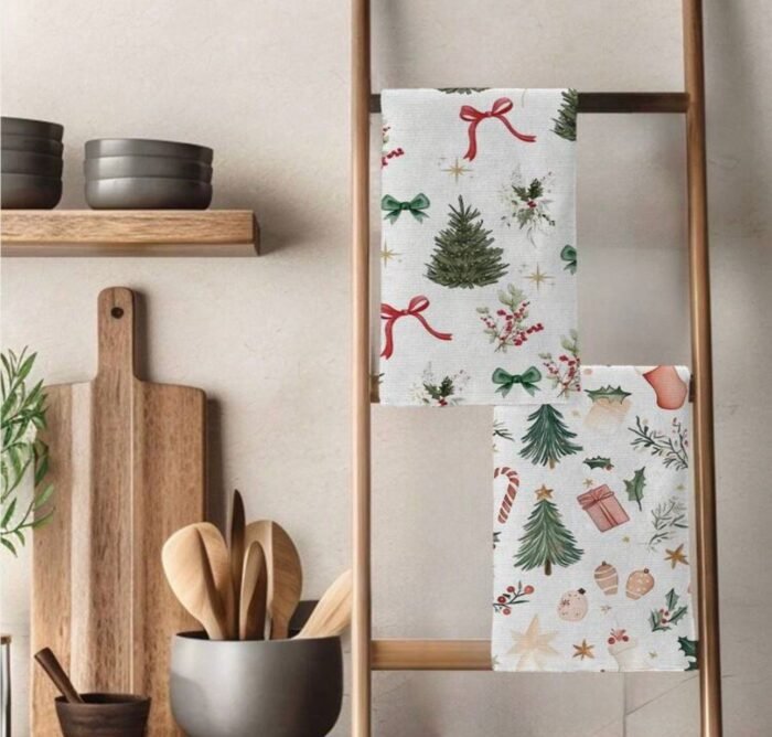 CHRISTMAS KITCHEN TOWELS - Image 2