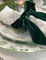 CHRISTMAS VELVET BOW RING NAPKIN HOLDER SET OF 4 - Image 3