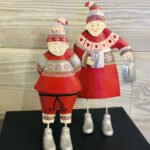 METAL COUPLE FIGURINE