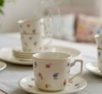 SET OF SIX COFFEE CUPS AND SAUCERS IN A BOX - Image 2