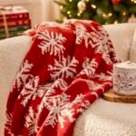 KNITTED SNOWFLAKES BLANKET 130 CM X 150 CM