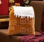 CHRISTMAS HOUSE CUSHION 35 CM - Image 3