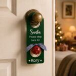 CHRISTMAS WOODEN DOOR HANGER WITH BELL